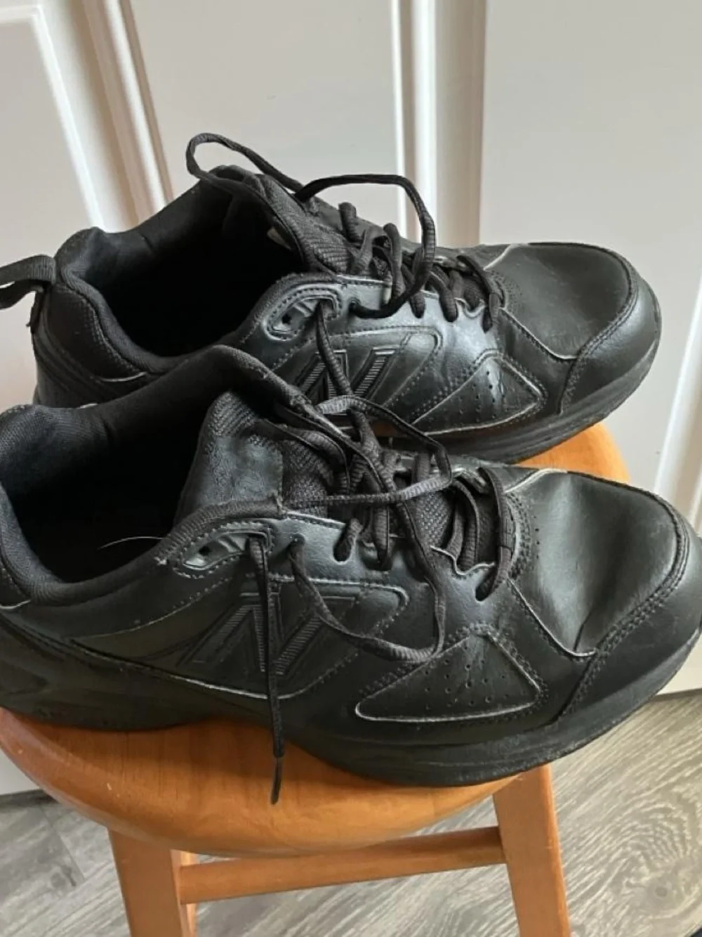 Men's New Balance Black Sneakers